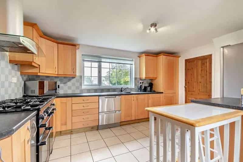 2 Bed Detached Cottage For Sale Hollywood Birmingham