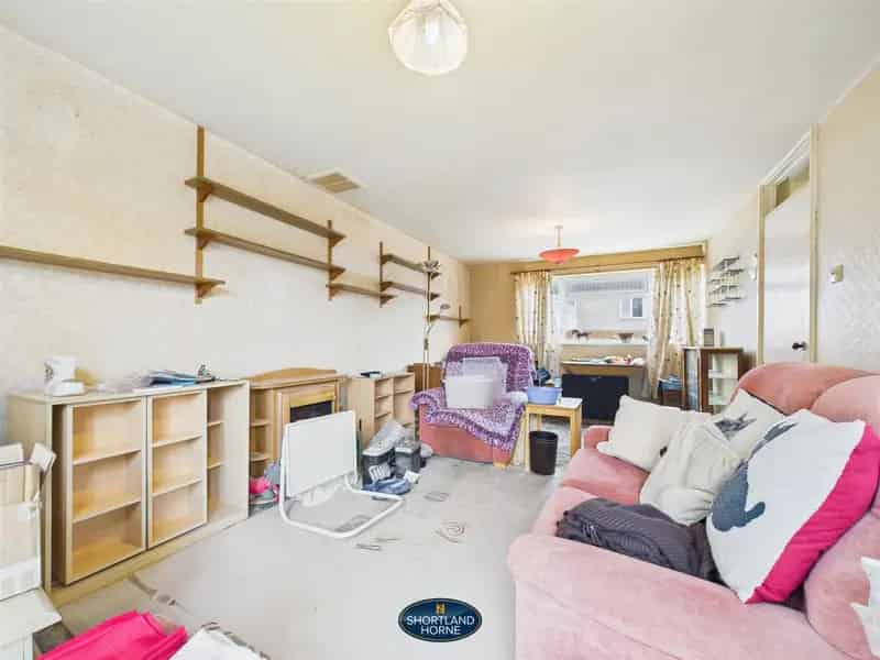3 Bedroom Terraced House For Sale - Auction