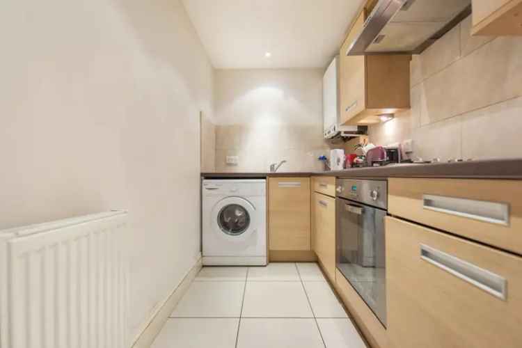 2 Bedroom Flat House to Rent near Clapham and Brixton