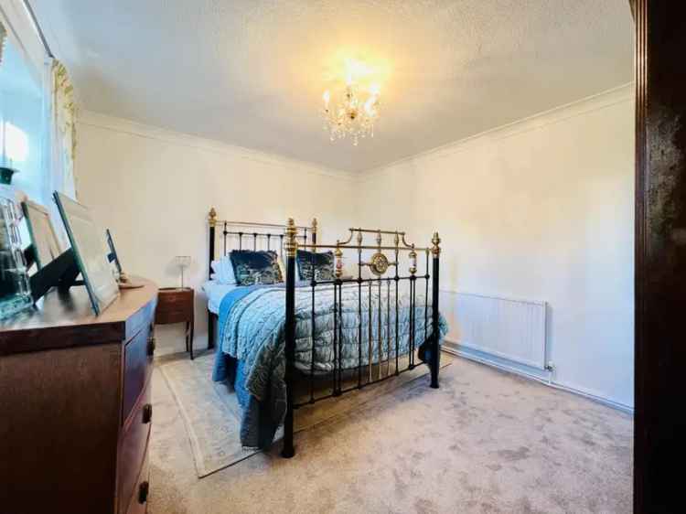 2 Bedroom Terrace House For Sale