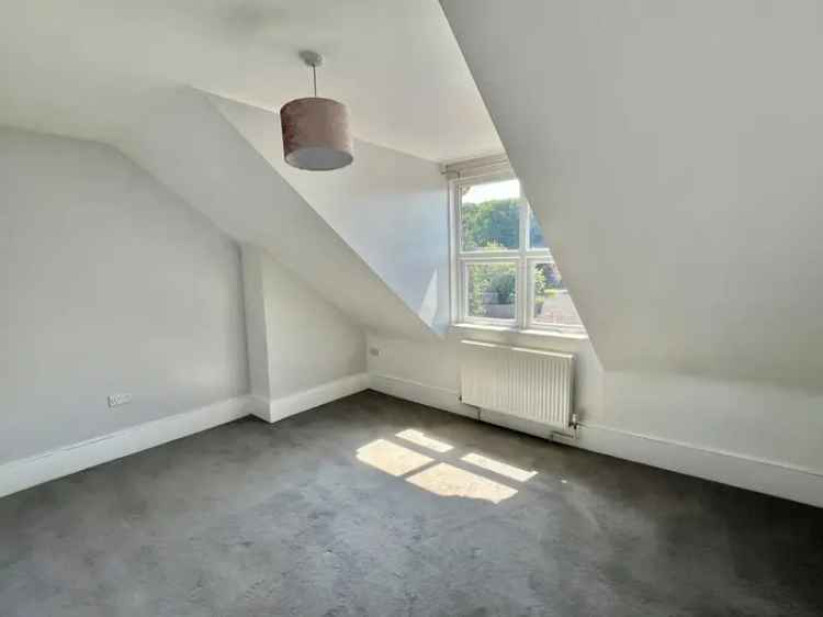 2 Bedroom Maisonette for Sale Lyminge Kent CT18