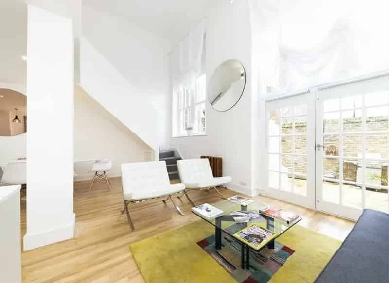 Two Double Bedroom Duplex Apartment Near Shadwell Station