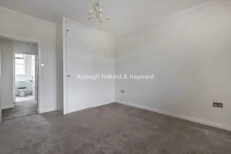 Flat For Rent , London, England