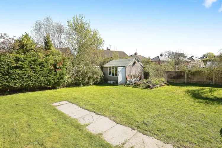 Six Bedroom Semi Detached House HMO Large Garden Off Road Parking