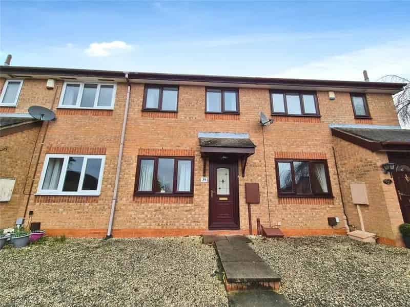 2 Bedroom Townhouse for Sale - No Upward Chain