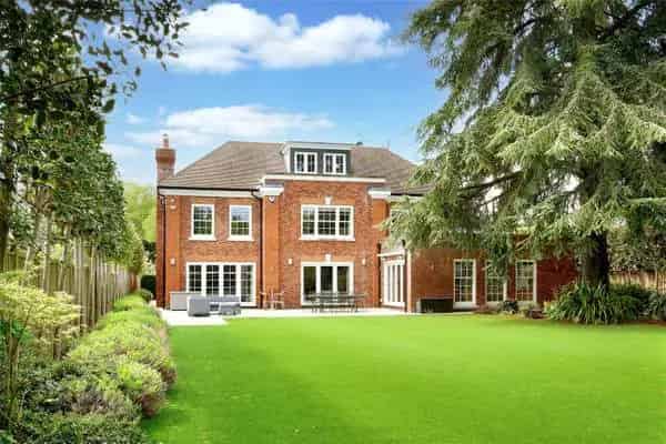 Camp Road, Gerrards Cross, Buckinghamshire, SL9 7PB | Property for sale | Savills