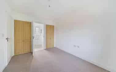 3 Bedroom Family Home Near Grand Western Canal