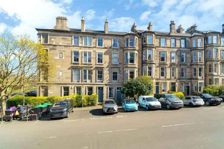 2 Bedroom Apartment for Sale in Edinburgh Hillside