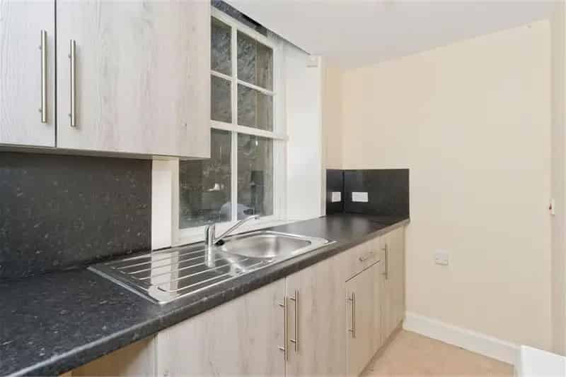 1 Bed Flat Old Town Edinburgh Near Royal Mile