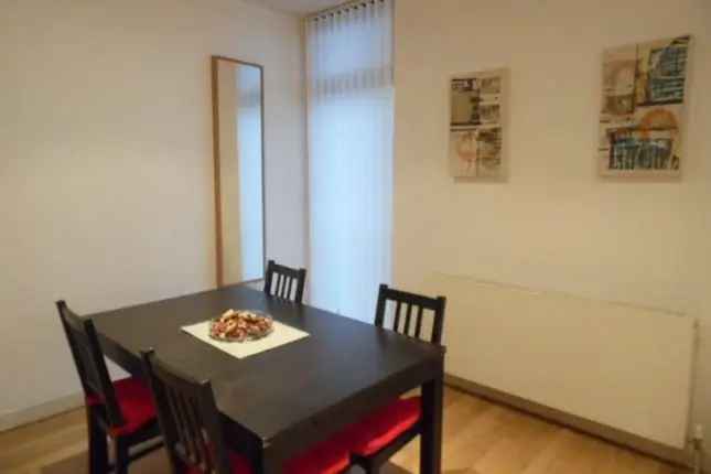 Flat to rent in Elliot Street, Finnieston, Glasgow G3