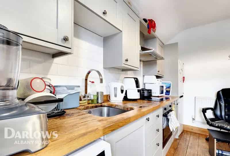 1 Bedroom Apartment for Sale
