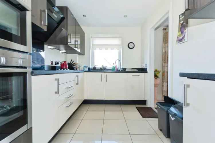 Luxury 2-Bed Over 55s Apartment with Balcony and Parking