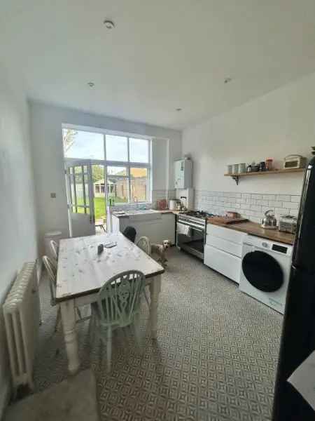 House For Rent in London, England