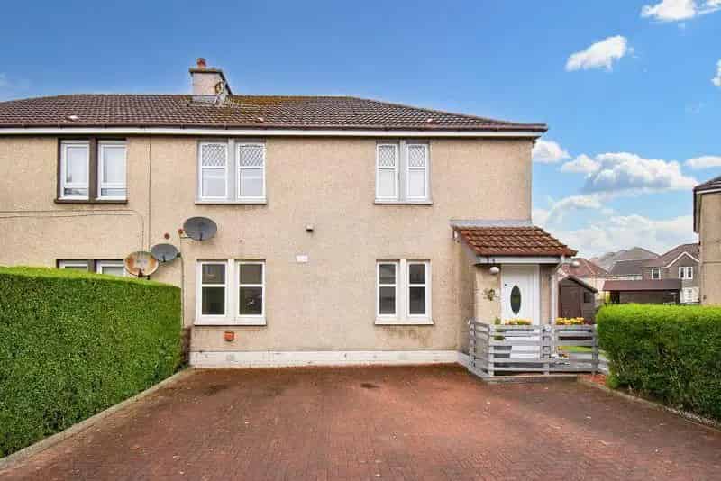 2 Bedroom Apartment to Rent in Central Scotland