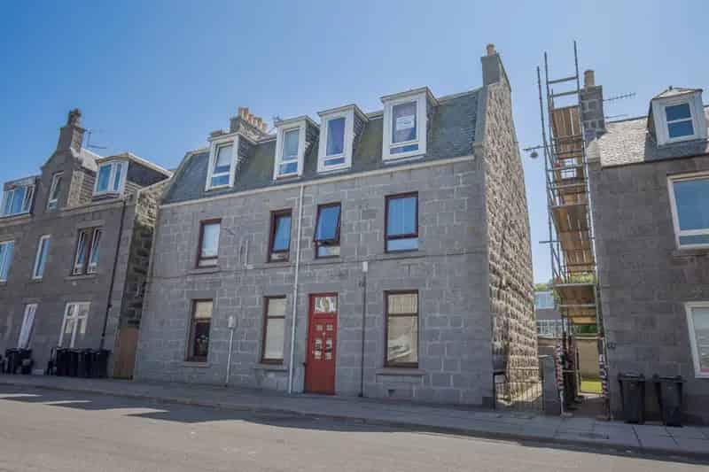 1 Bedroom Flat for Sale Wonderful Wood Street