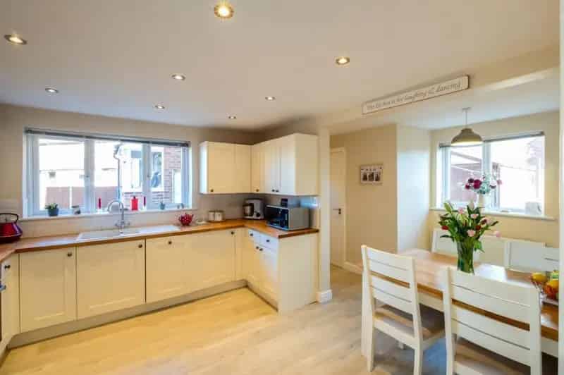 3 Bed Semi-Detached House for Sale in Sutton Bonington