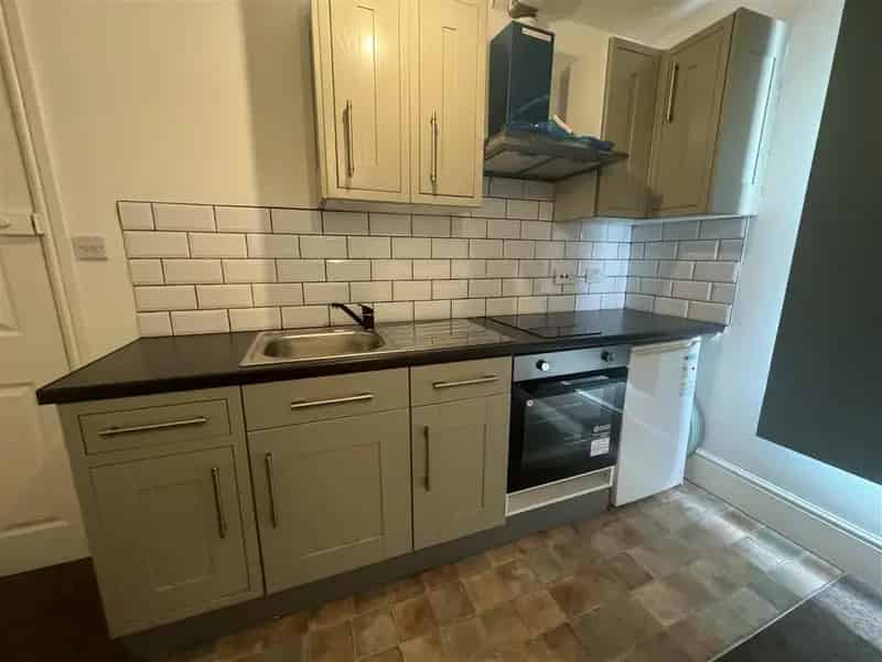 Town Center Studio Apartment All Bills Included