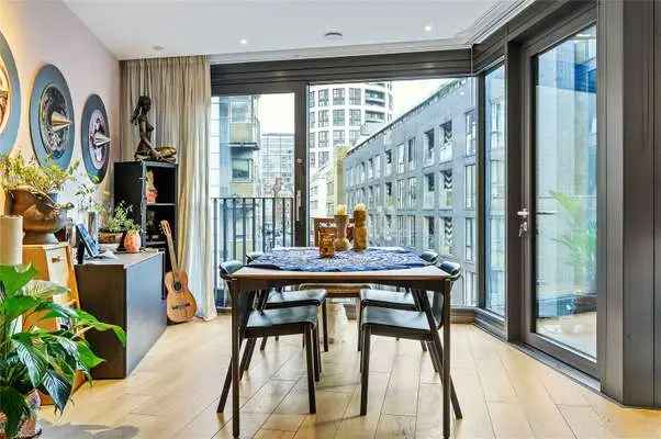 3 Bed Apartment in Makers Building Shoreditch