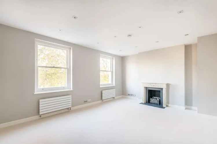 2 Bedroom Flat for Sale in Chelsea