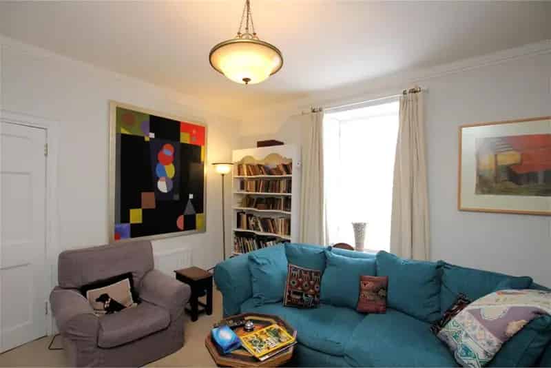 5 Bed House - Townhouse with 2 Reception Rooms