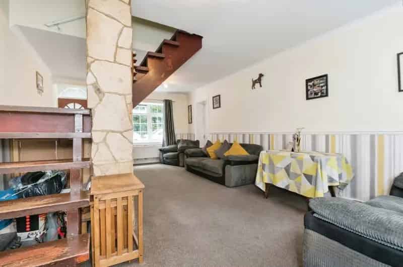 Four Bedroom House Near Southampton Common