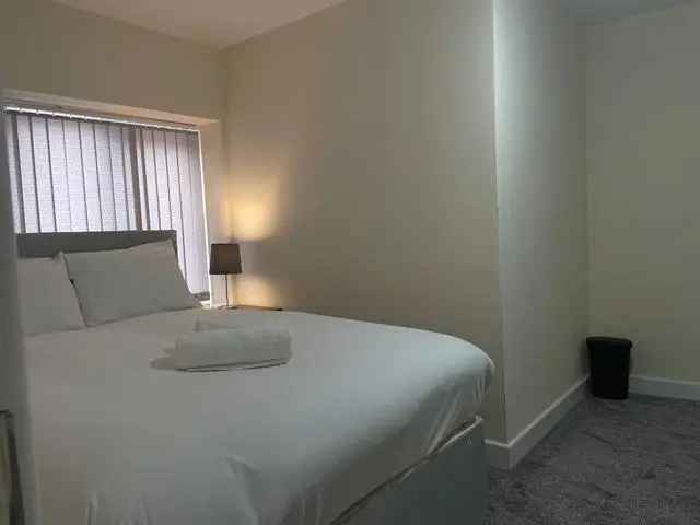 2 Bedroom Flat to Rent