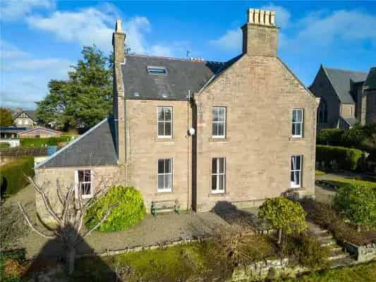 Glengyle Detached Period Townhouse Spacious Family Home Large Gardens