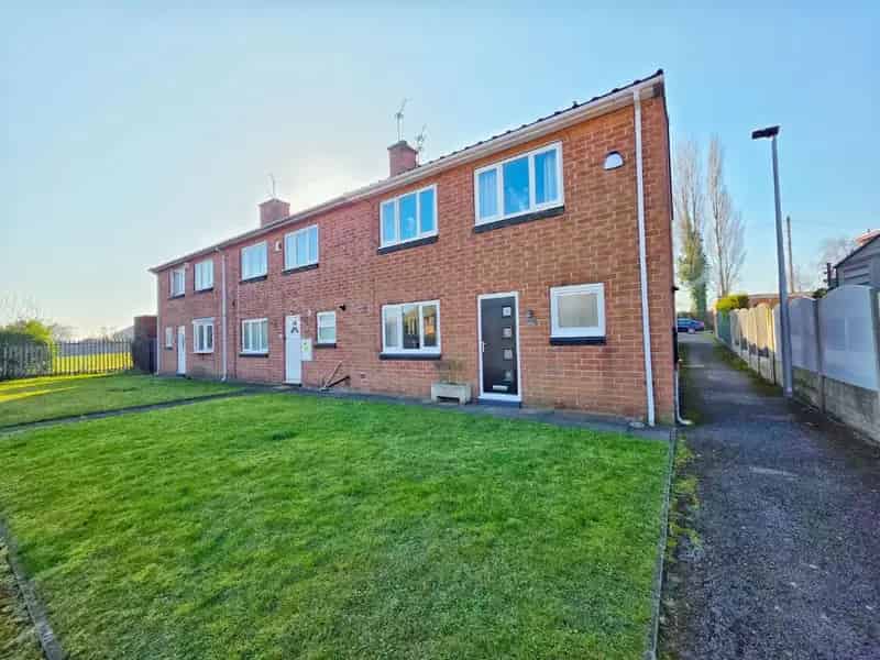 3 Bed House For Sale No Chain Modern Kitchen Family Home