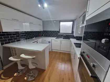 2 Bedroom 86m² Furnished Flat Aberdeen River Dee Views