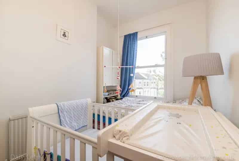 1 Bedroom Flat House to Rent