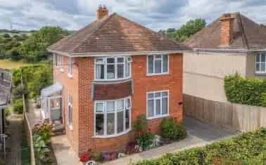 3 Bed Detached House Bridport Sea Views Large Garden Parking