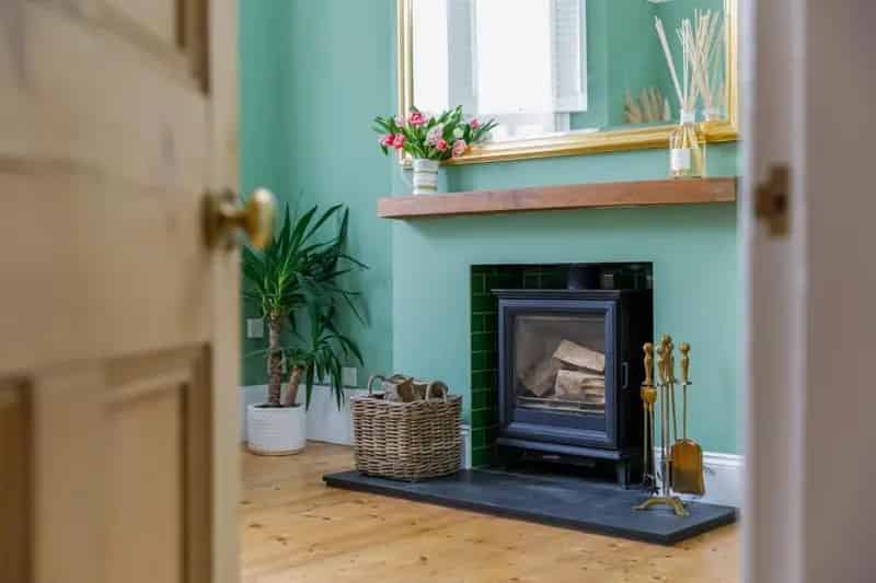 4 Bedroom Terraced House For Sale Near Dyke Road Park