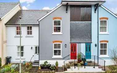 Mid Terrace Home Totnes Private Parking River Dart Town Centre