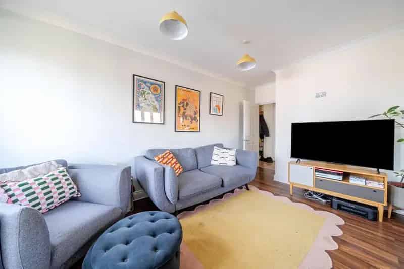 Two Bedroom Flat Anerley Station Road First Time Buyer