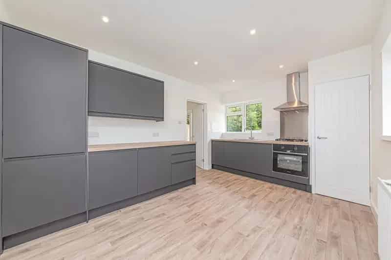 3 Bedroom House for Sale in Camberley