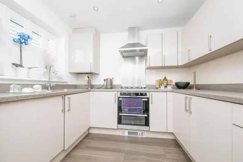 Three Bedroom Detached House Colchester