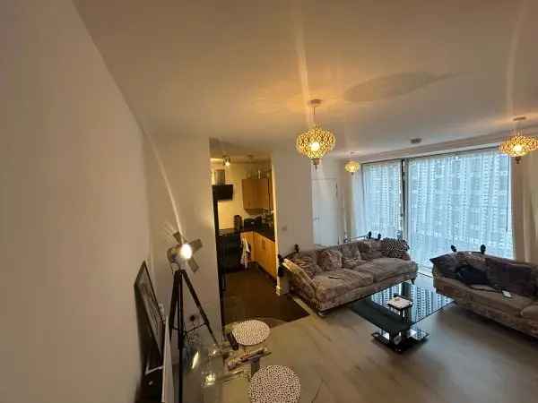 Flat For Rent in London, England