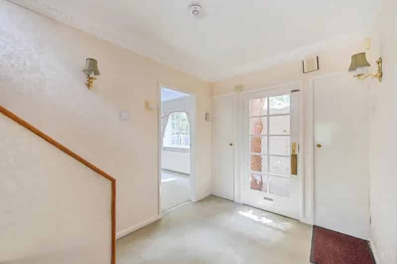 3 Bed Detached House for Sale in Shenstone