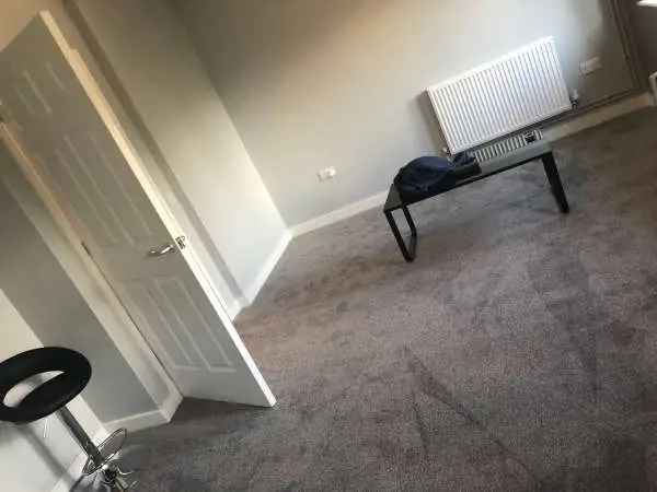 Flat For Rent in Braintree, England