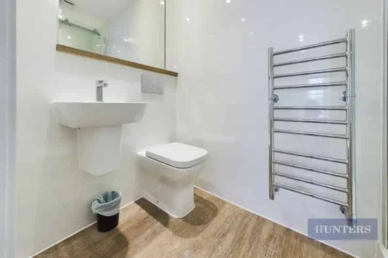 Furnished Studio Flat To Let Ocean Village 227 SQ FT