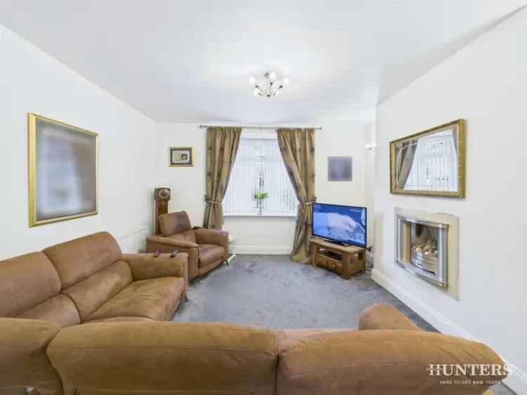 3 Bedroom Victorian House For Sale Near Transport and Amenities