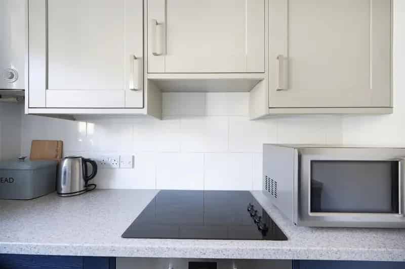 3 Bedroom Maisonette House to Rent Chain Free