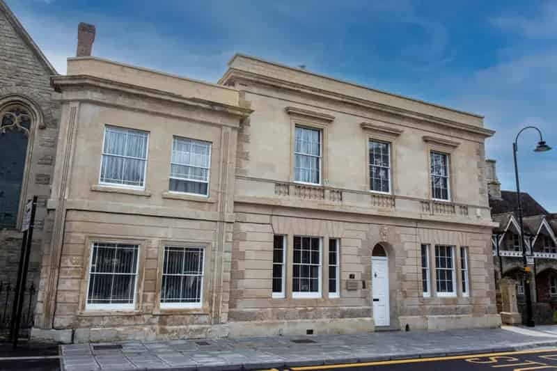 1 Bedroom Flat for Sale BTL Investors Only 7.44% Yield