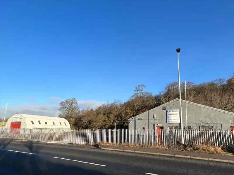 Warehouse and Nissen Hut for Lease Rosyth Dockyard