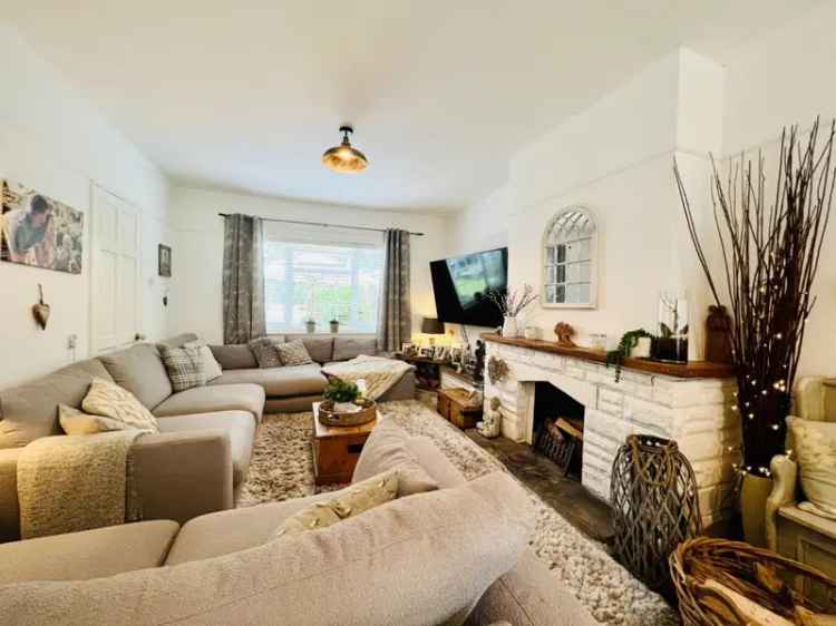 3 Bedroom House For Sale Near Tenterden High Street