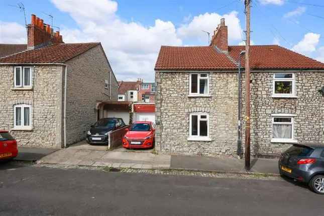 2 Bedroom Cottage for Sale in Ashley Down Bristol