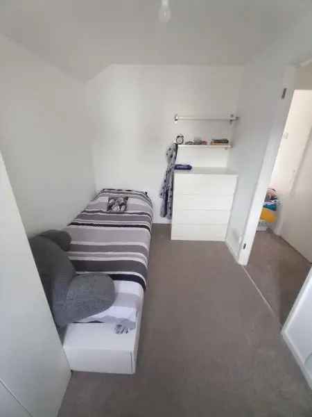 House For Rent in Welwyn Hatfield, England