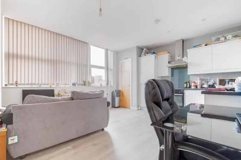 2 Bedroom Apartment for Sale in Solihull