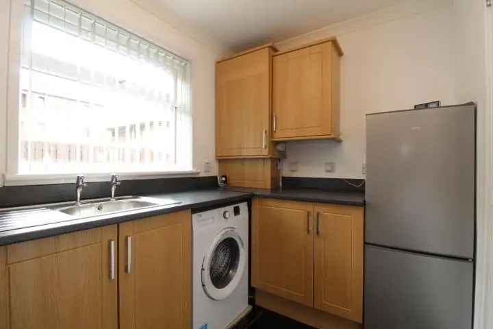 2 Bedroom Flat to Rent in Scotland