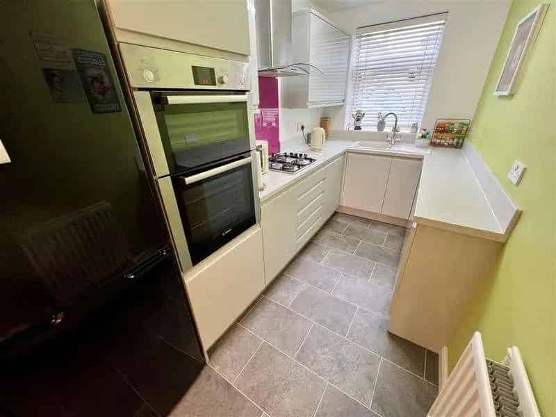 3 Bed Semi-Detached House for Sale